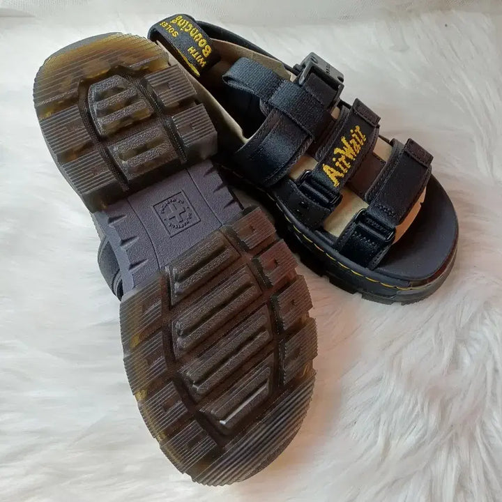 [BUNJANG] Dr. Martens Pearson Sandals / 닥터마틴 여성 여름 샌들 피어슨 블랙