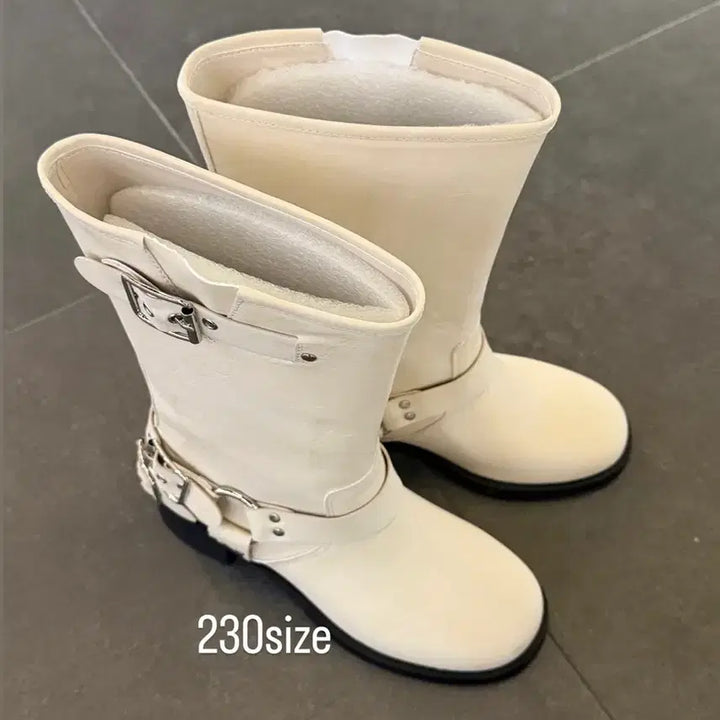 [BUNJANG] Boots / DP상품세일해요/무료배송/진열상품/부츠