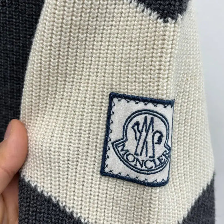 [BUNJANG] Moncler Gamma Blue Knit / [S]몽클레어 감마블루 니트