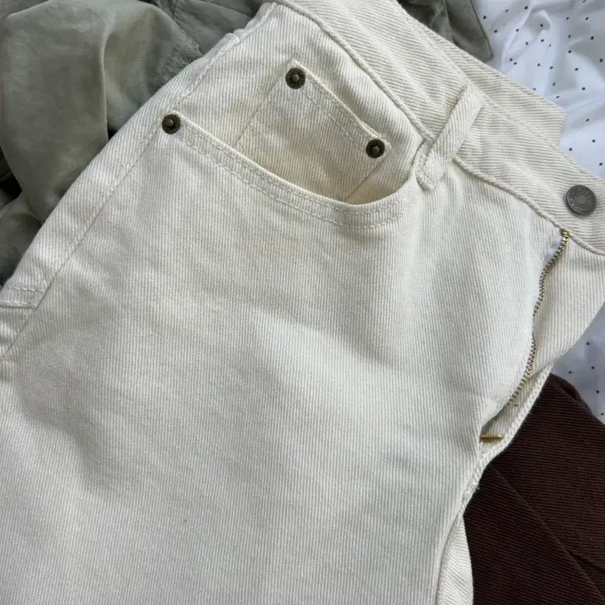 [BUNJANG] Cream Jeans / 에이블리 봄 크림진 청바지 면바지 여자