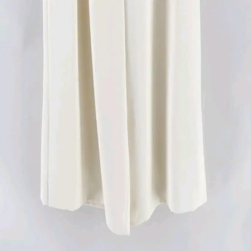 [BUNJANG] P35 Ivory Pleated Wide Pants / P35 아이보리 플리츠 와이드 팬츠