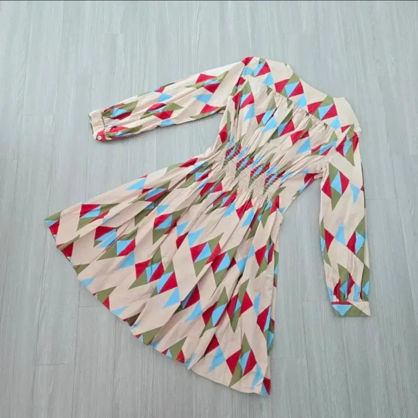 [BUNJANG] Triangle Pattern Dress / 여성) 삼각형 패턴 원피스