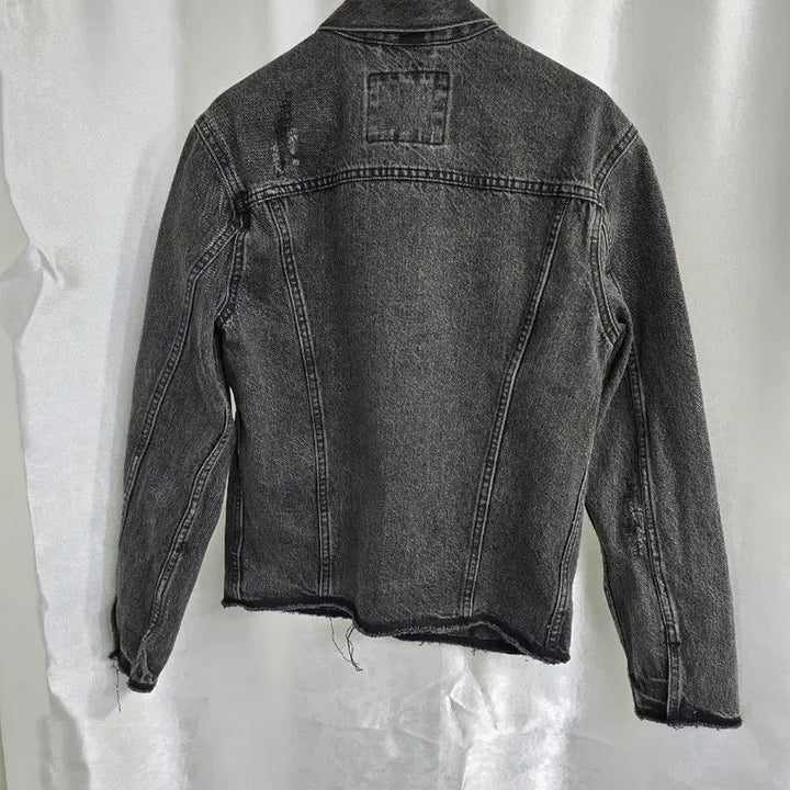 [BUNJANG] Levi's Black Denim Trucker Jacket (1705) / 리바이스 블랙 데님 트러커 자켓 (1705)