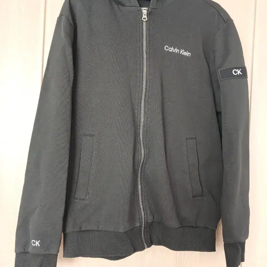 [SOLD OUT] 캘빈클라인 블랙 후드 집업