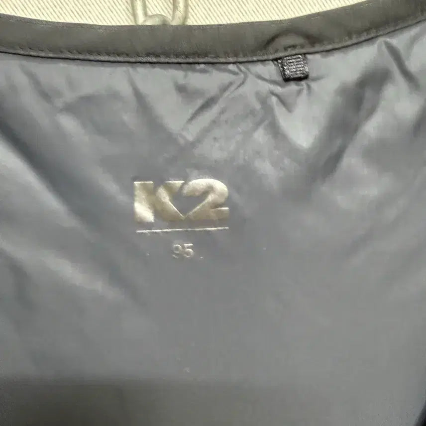 [SOLD OUT] K2 퀼팅 조끼 블랙