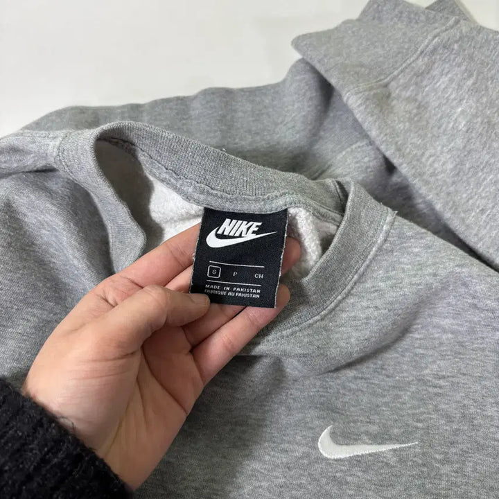 [BUNJANG] Nike Gray Oversized Short Sweatshirt / 우먼FREE 나이키 그레이 오버핏 숏 맨투맨