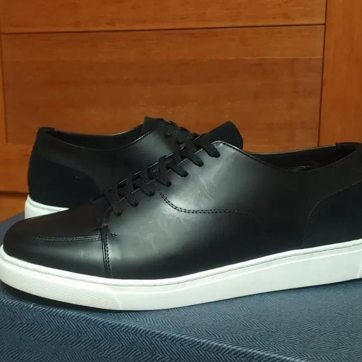 [BUNJANG] Leather Sneakers (Size 280) / 헤리티지 가죽 국산 280 스니커즈 새상품 운동화