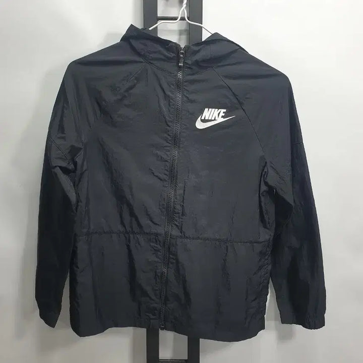 [BUNJANG] Nike Kids Woven Jacket Black M (10-12) / 나이키 키즈 바람막이 우븐 자켓 블랙 m 10-12