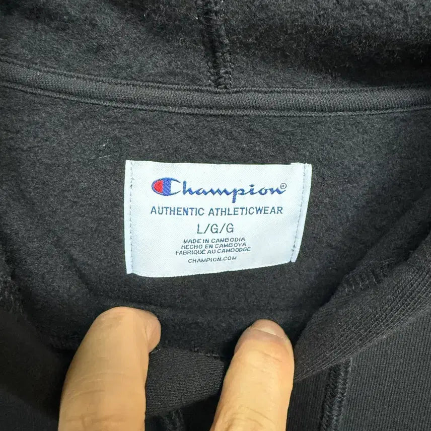 [BUNJANG] Champion Black Hoodie / 챔피온 블랙 후드티