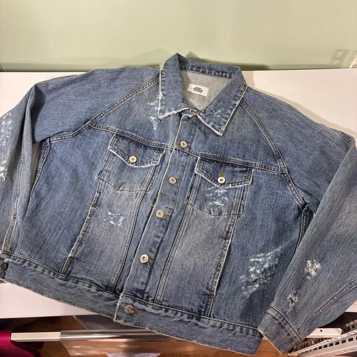 [BUNJANG] 95-100 Double-adrenaline Syndrome Damage Denim Jacket / 95-100 더블아드레날린신드롬 데미지 디스 데님자켓