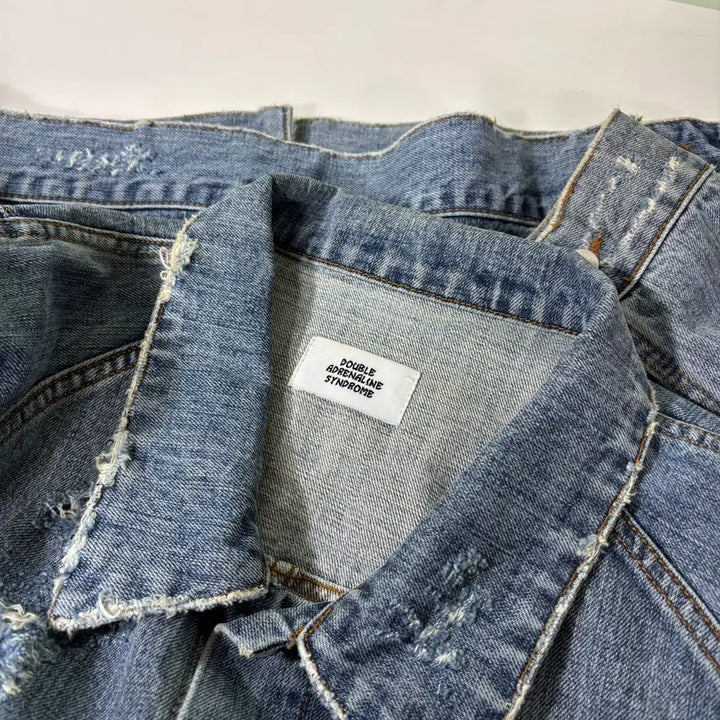 [BUNJANG] 95-100 Double-adrenaline Syndrome Damage Denim Jacket / 95-100 더블아드레날린신드롬 데미지 디스 데님자켓
