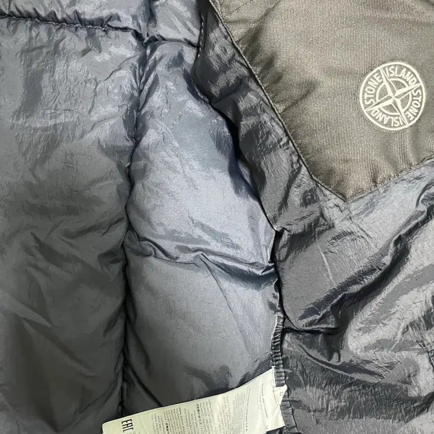 [SOLD OUT] 스톤아일랜드 정품 크링클랩스 패딩 95