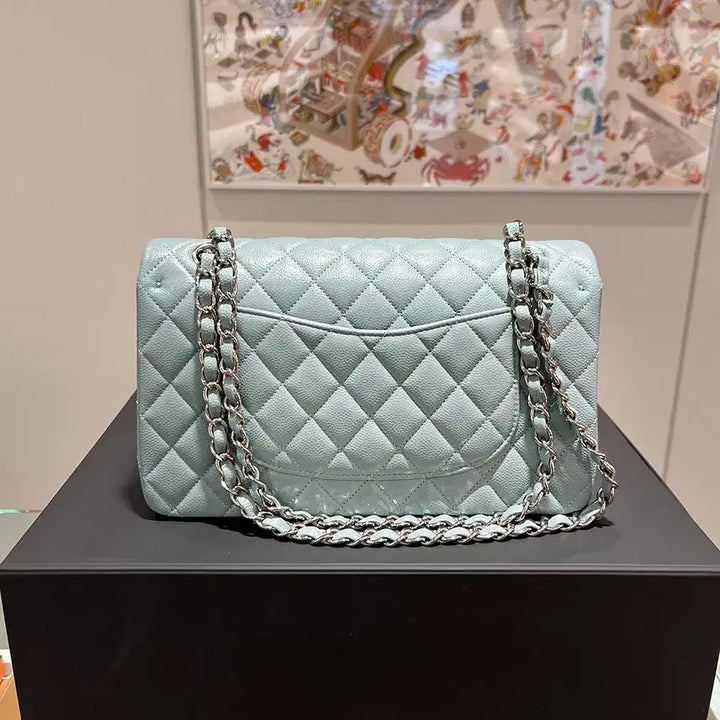 [BUNJANG] Chanel Classic Flap Medium Sky Blue Silver Hardware Bag / 샤넬 클래식 플랩백 미디움 캐비어 스킨 스카이블루 하늘색 은장