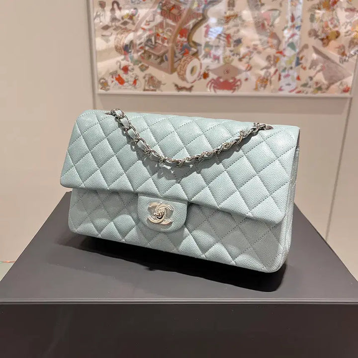 [BUNJANG] Chanel Classic Flap Medium Sky Blue Silver Hardware Bag / 샤넬 클래식 플랩백 미디움 캐비어 스킨 스카이블루 하늘색 은장