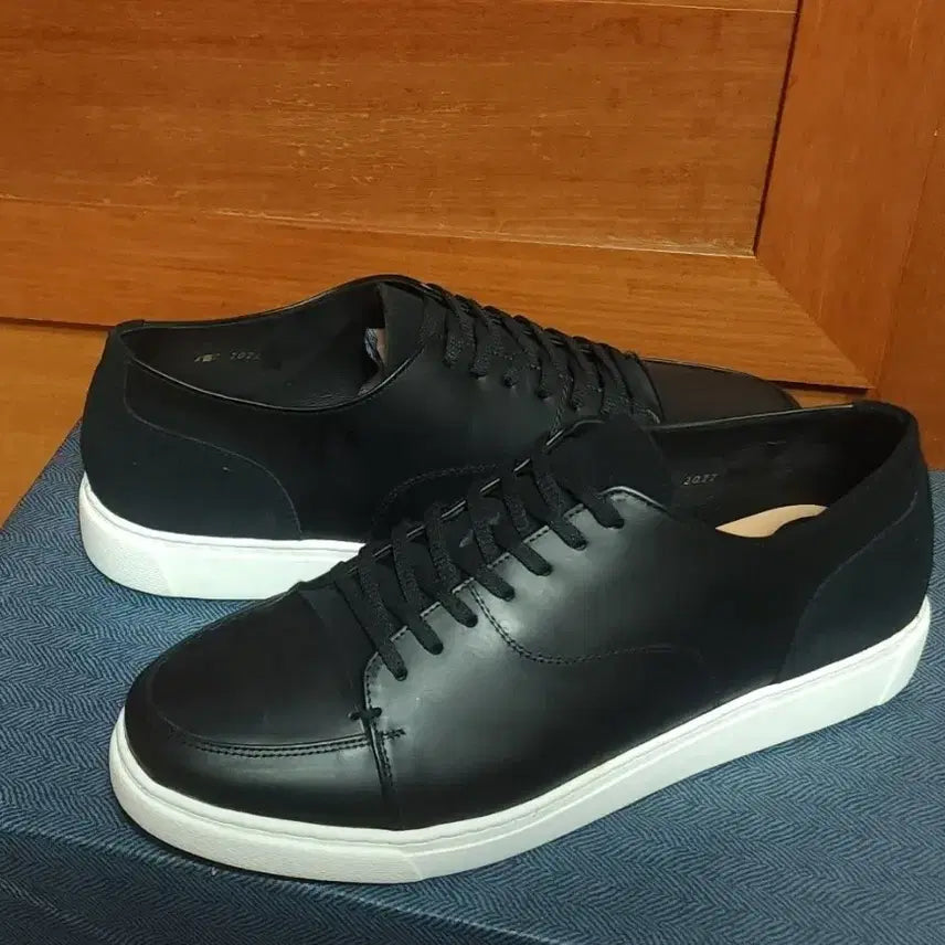 [BUNJANG] Heritage Leather Sneakers 280 (New) / 헤리티지 가죽 국산 280 스니커즈 새상품 운동화