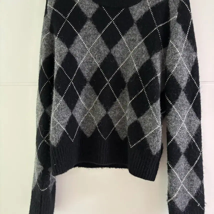 [BUNJANG] Massimo Dutti Argyle Knit / 마시모두띠 아가일니트