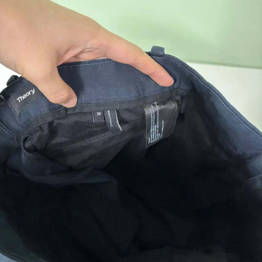 [BUNJANG] Theory Dark Navy Tapered Fit Chino Pants / 28 띠어리 다크네이비 테이퍼드핏 치노팬츠