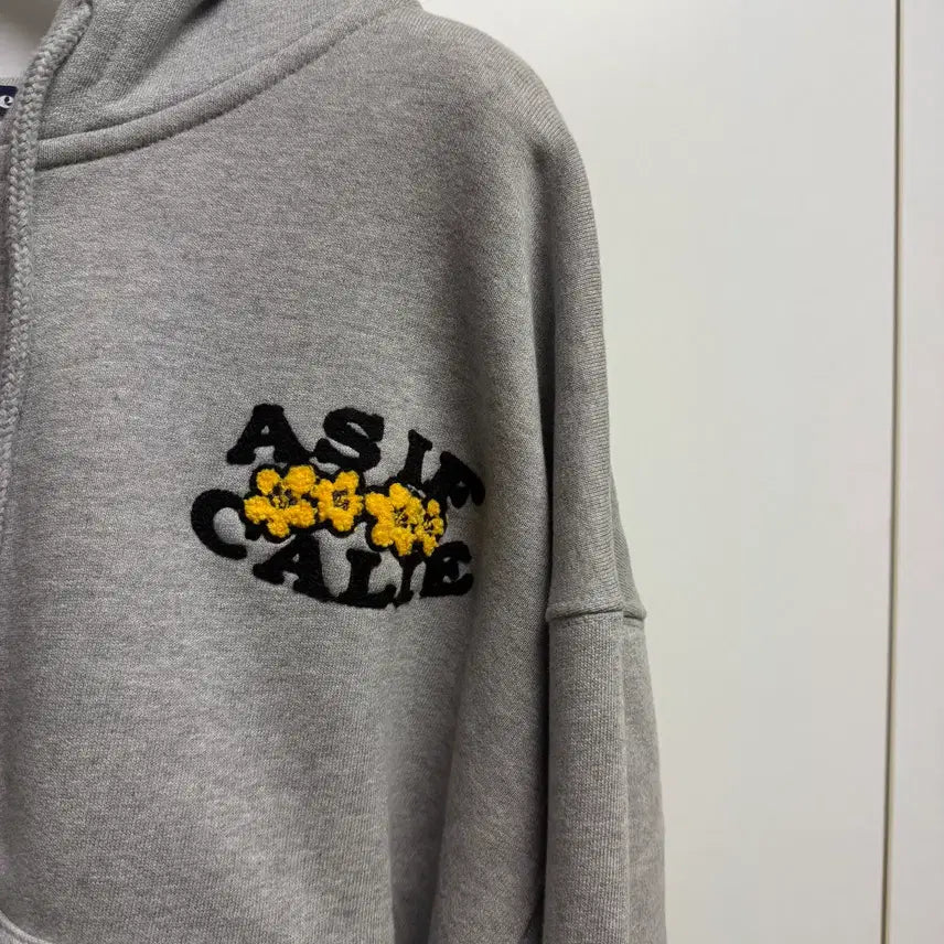 [BUNJANG] AZIF Cali Hoodie Gray / 에즈이프캘리 후드 집업 그레이