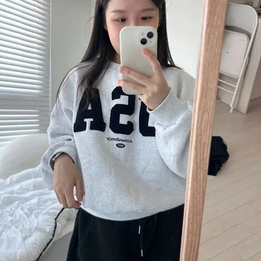 [BUNJANG] A-bly Yanggimo Fleece Crop Sweatshirt - Grey / USA 에이블리 양기모 맨투맨 그레이 기모 크롭