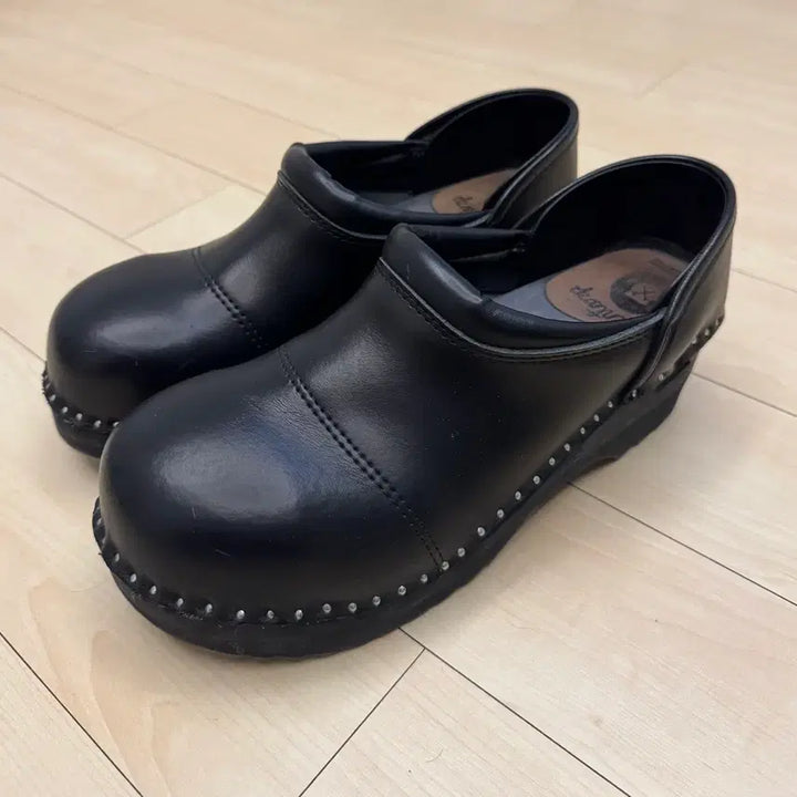 [BUNJANG] Troentorp Clogs Picasso Black Clogs / 트로엔토프 클로그 피카소 블랙 41