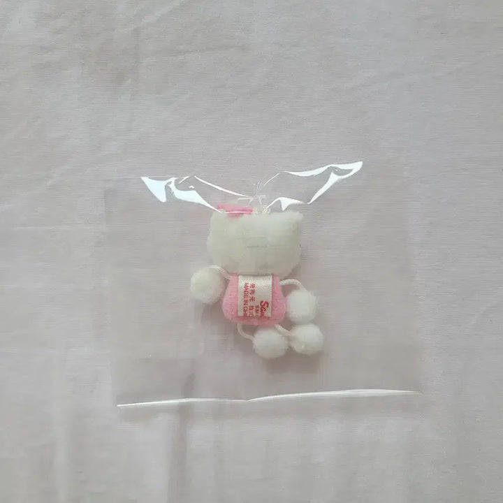 [BUNJANG] Kitty Dangling Doll / 달랑이 키티 인형 고전 키티