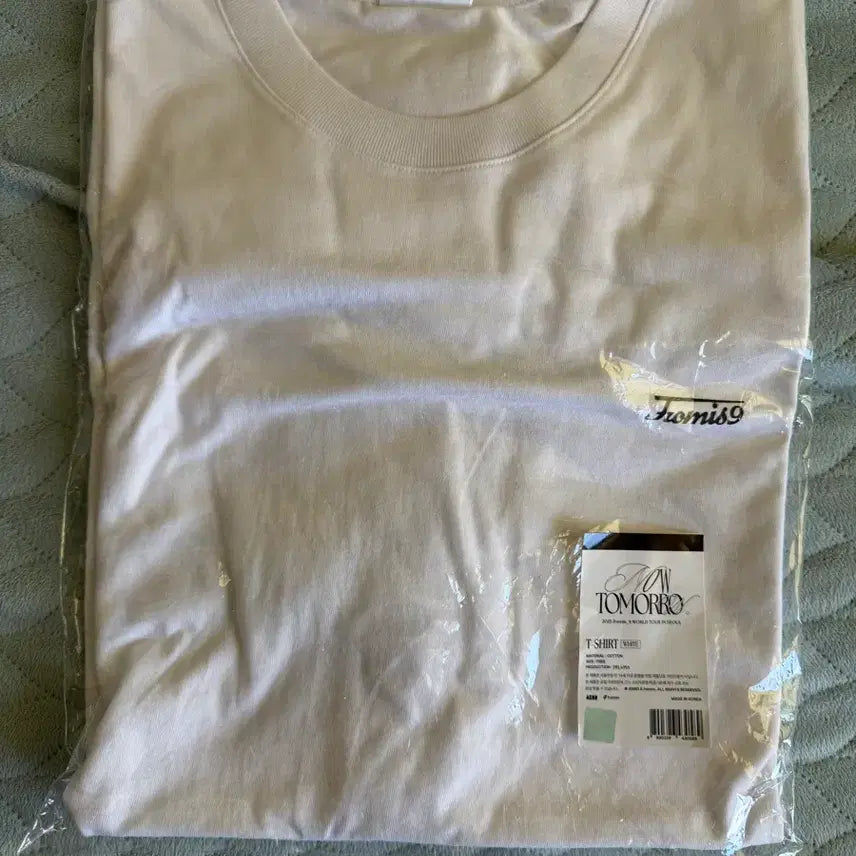 [BUNJANG] fromis_9 Concert T-shirt / 프로미스나인 콘서트 반팔티 판매