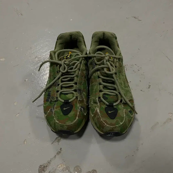 [BUNJANG] Nike Air Max Triax 96 Safari Camo Sneakers / 나이키 / 에어맥스 트라이엑스 96 사파리 카모 / 265(US 8.5)
