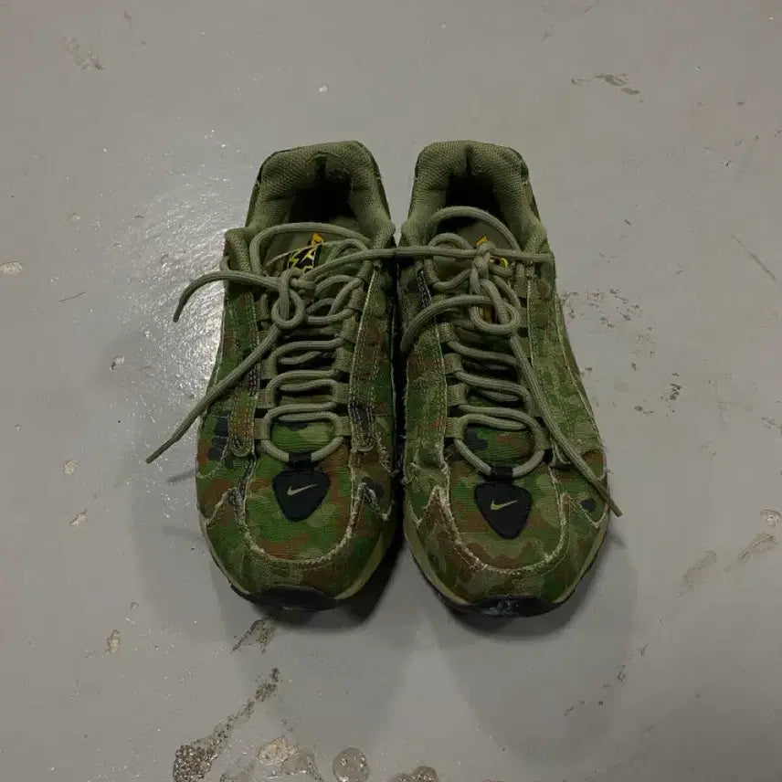 [BUNJANG] Nike Air Max Triax 96 Safari Camo Sneakers / 나이키 / 에어맥스 트라이엑스 96 사파리 카모 / 265(US 8.5)