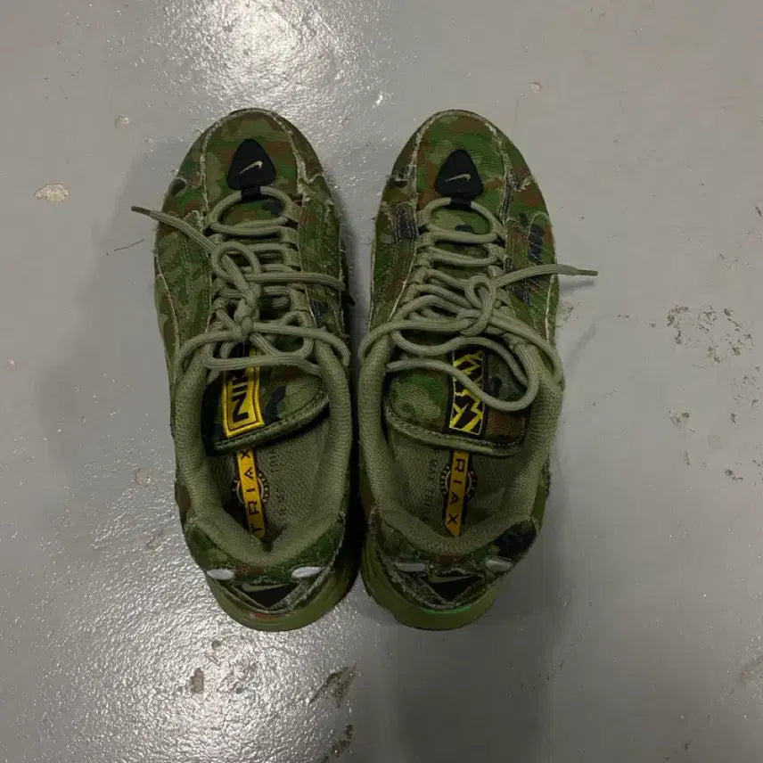 [BUNJANG] Nike Air Max Triax 96 Safari Camo Sneakers / 나이키 / 에어맥스 트라이엑스 96 사파리 카모 / 265(US 8.5)