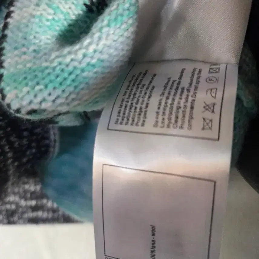 [BUNJANG] Mountain Knit Sweater / 마운틴 니트 스웨터