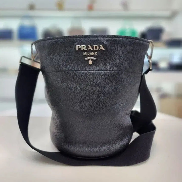 [BUNJANG] Prada Vitello Phoenix Bucket Bag / 프라다 비텔로 다이노 버킷백