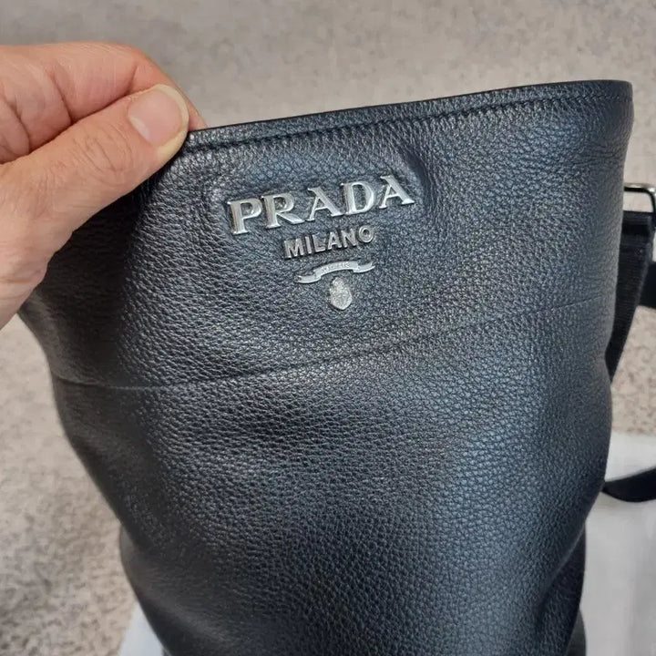 [BUNJANG] Prada Vitello Phoenix Bucket Bag / 프라다 비텔로 다이노 버킷백