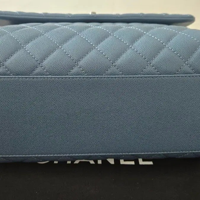 [BUNJANG] Chanel Coco Handle Large Flap Bag / 샤넬 코코 핸들 라지 플랩백