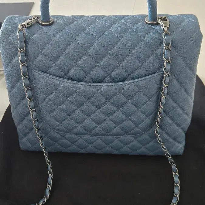 [BUNJANG] Chanel Coco Handle Large Flap Bag / 샤넬 코코 핸들 라지 플랩백