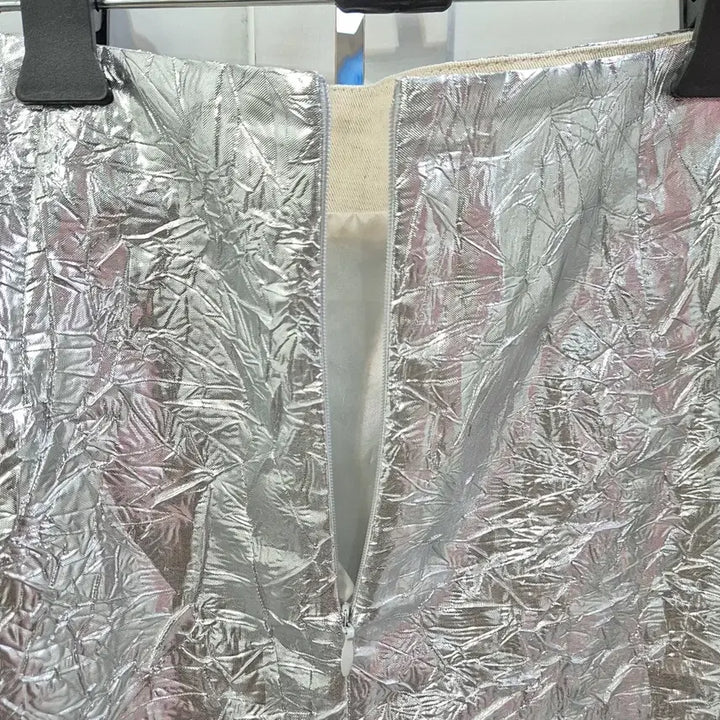 [BUNJANG] Earlgrey People Metallic Silver Skirt / 얼그레이피플 메탈릭 실버 스커트