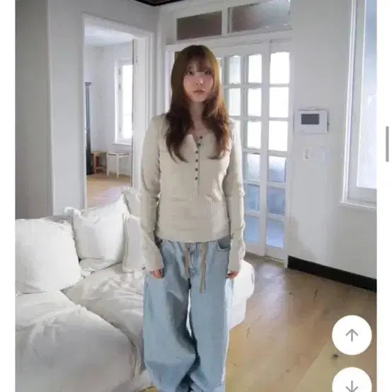 [BUNJANG] Ablly Long Sleeve Knit Top / 에이블리 긴팔 니트