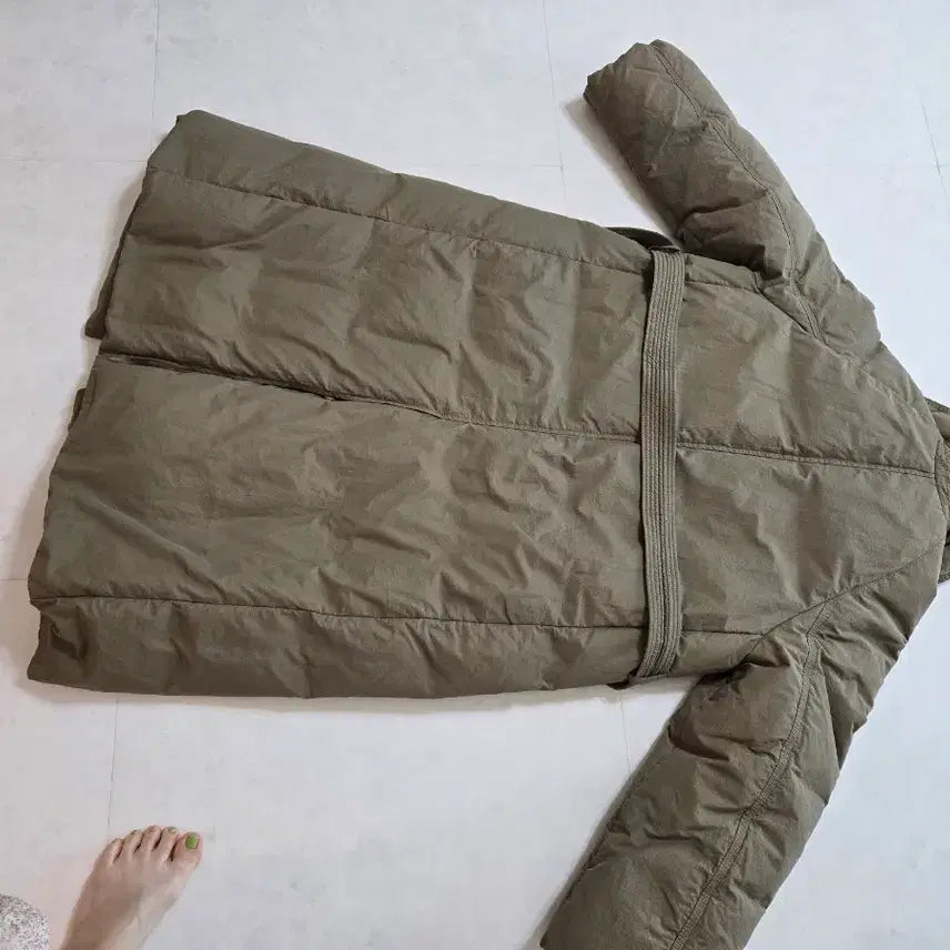 [BUNJANG] ONF Gi Eun-se Long Down Padded Coat (Size S) / 온앤온 구스 롱 다운 기은세 패딩 코트 S