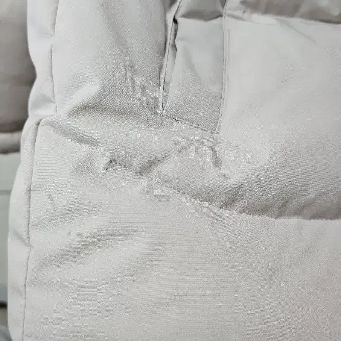 [BUNJANG] Bundle Set of 2 Padded Jackets (Columbia) / 120패딩두개묶음(어쩌면잘 콜롬비아)