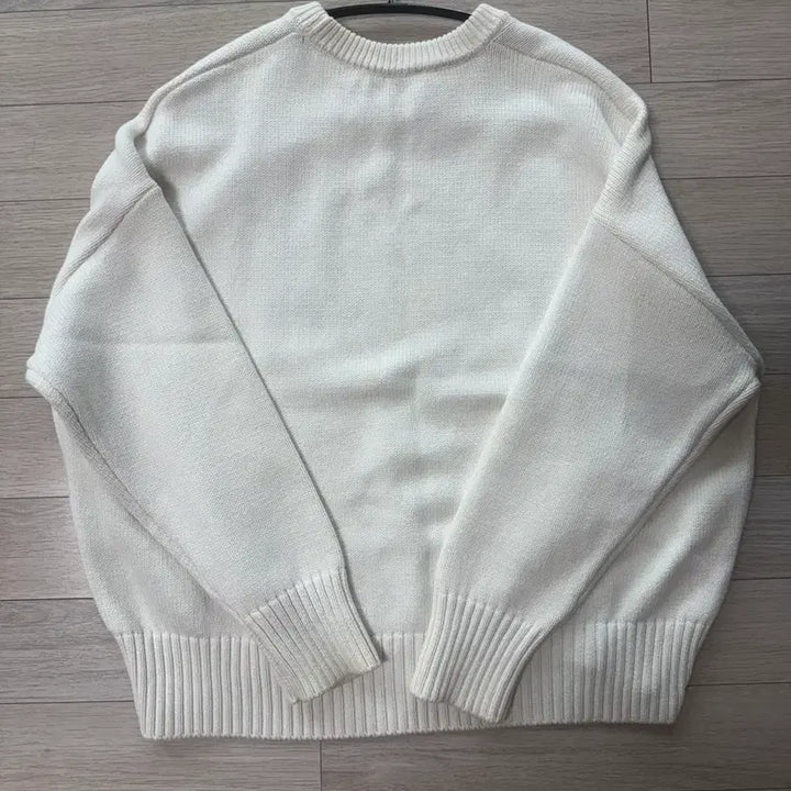 [BUNJANG] BTS Big Logo Knit / 아미 빅로고 니트 (정품)