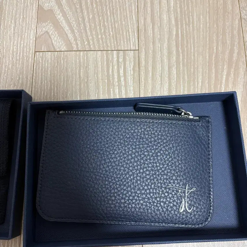 [BUNJANG] It MICHAA Navy Leather Card Wallet + Necklace Bundle Set / 잇미샤 네이비 가죽 카드지갑 + 목걸이 일괄