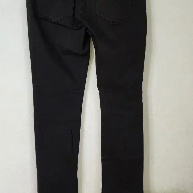 [BUNJANG] Guess Black Skinny Jeans (29) / 게스 블랙 스키니진 29 봄가을용