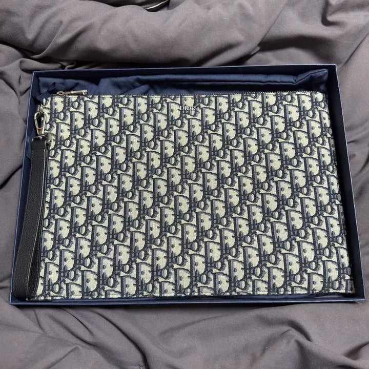 [BUNJANG] Dior Oblique A4 Clutch / 디올 오블리크 A4 클러치