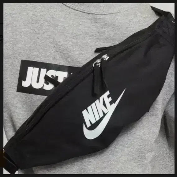 [BUNJANG] Nike Sling Bag Black / -나이키 힙색 슬링백 /블랙 /토부220