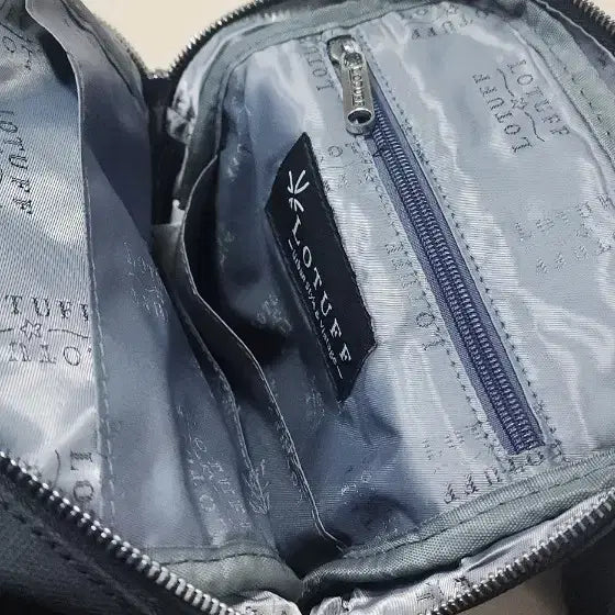 [BUNJANG] LOTUFF Sling Bag / Bottega Veneta Bi-fold Wallet / 로터프 남자 슬링백/ 보테가베네타 반지갑