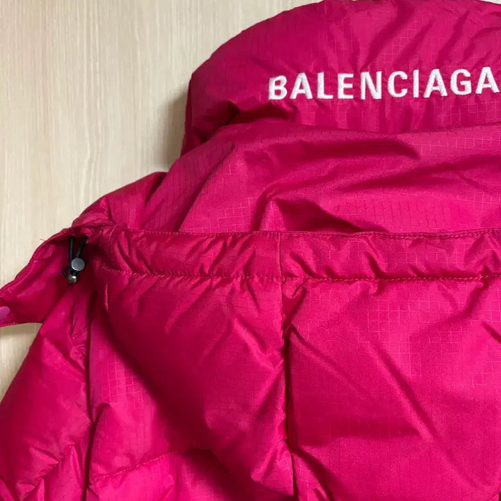 [BUNJANG] Balenciaga C-Curve Hot Pink Padded Jacket / 발렌시아가 핫핑크 C컬패딩 34사이즈