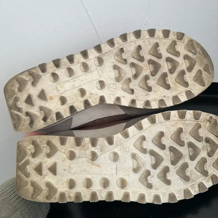 [BUNJANG] Peserico Suede Sneakers / 36) 페세리코 스웨이드 스니커즈 판매합니다!