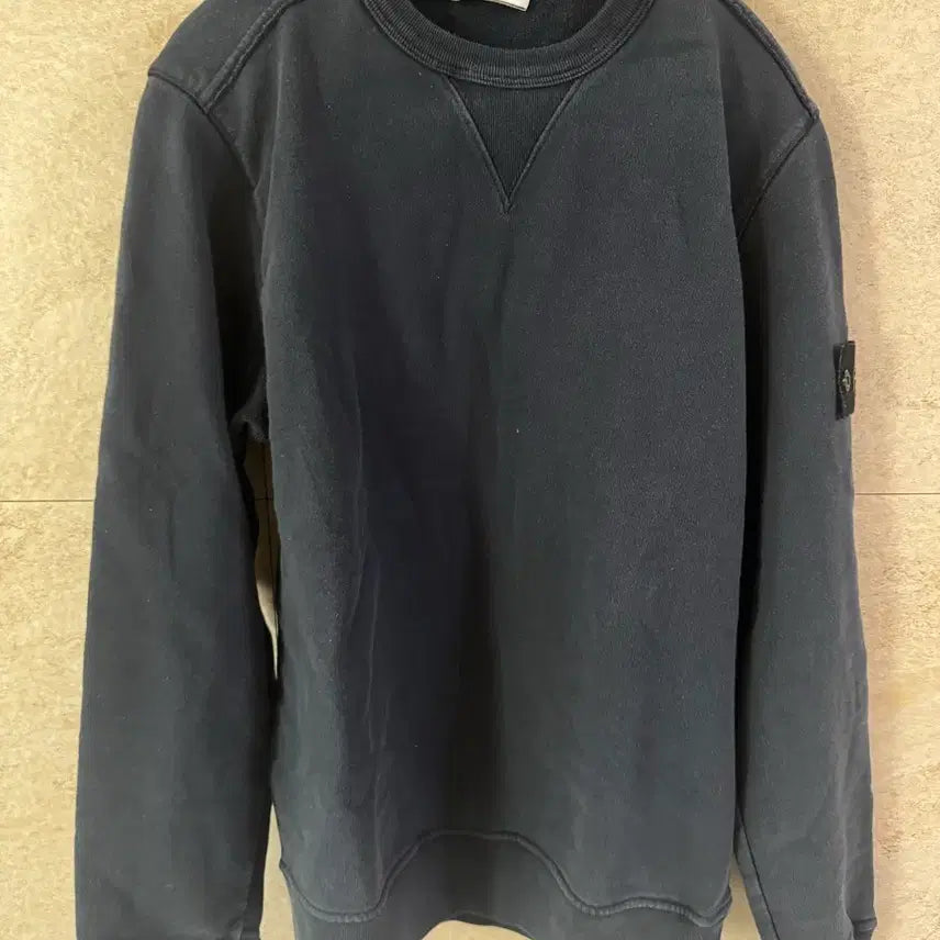[BUNJANG] Stone Island M Size Sweatshirt / 스톤아일랜드 맨투맨 M