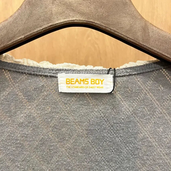 [BUNJANG] Beams Boy Frill Cutoff Waist Strap Cardigan Gray / 빔즈 보이 긴팔 가디건 프릴 컷오프 웨이스트 스트랩 디테일 그레이