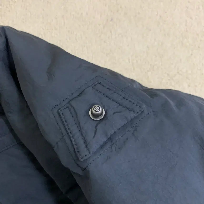 [BUNJANG] Series X Eastlogue Hunter Short Padded Jacket (XL) / 시리즈 X 이스트로그 헌터 숏 파카(XL) 숏패딩 패딩