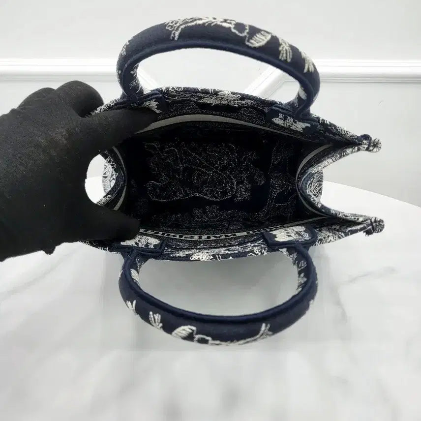 [SOLD OUT] 디올 트왈드 주이 북토트 스몰 M1265ZRGO